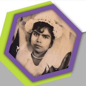 Meet your Posher, Gloria